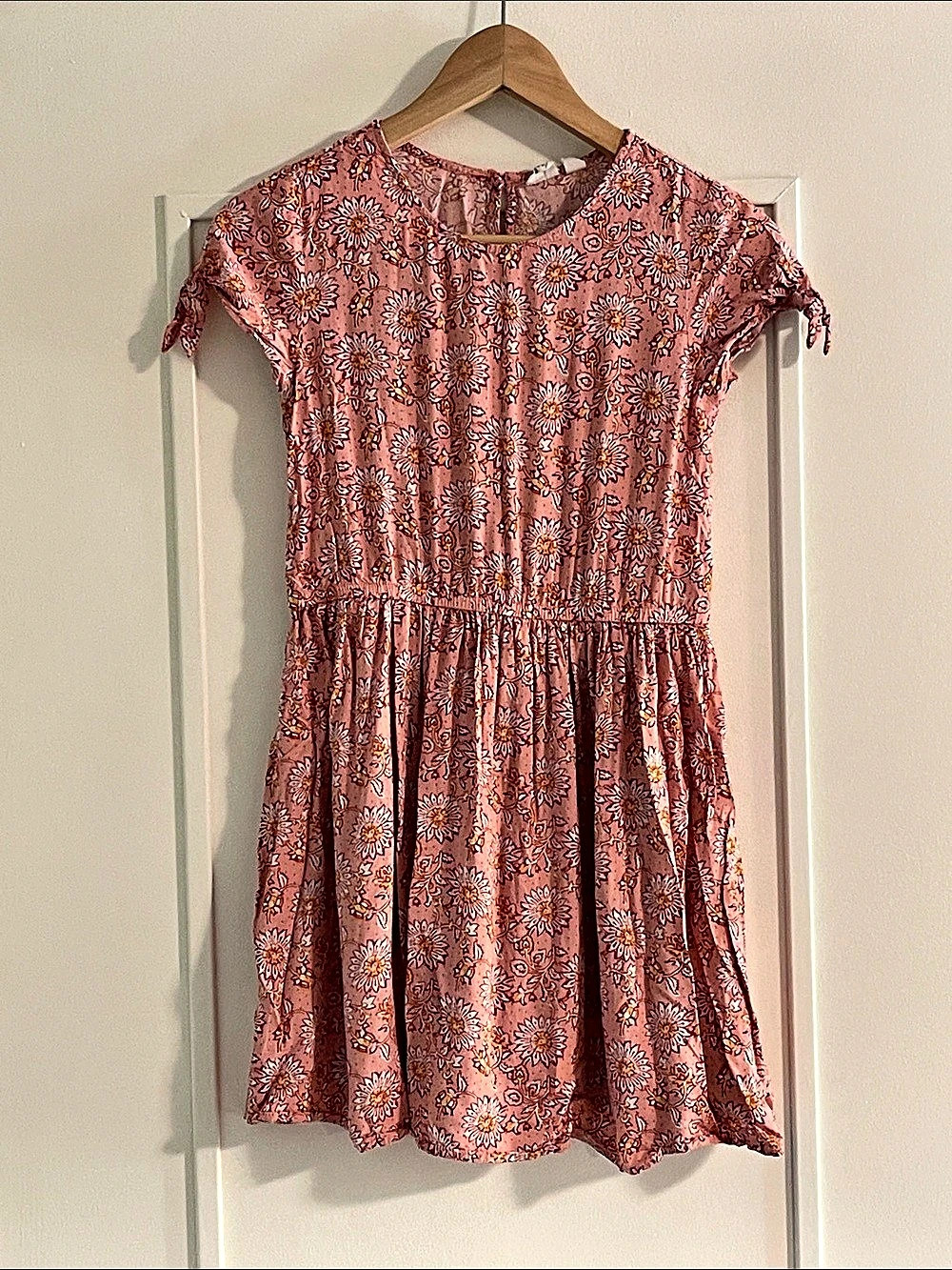 Gap kids Floral Mini Dress in Pink Size XL Like New